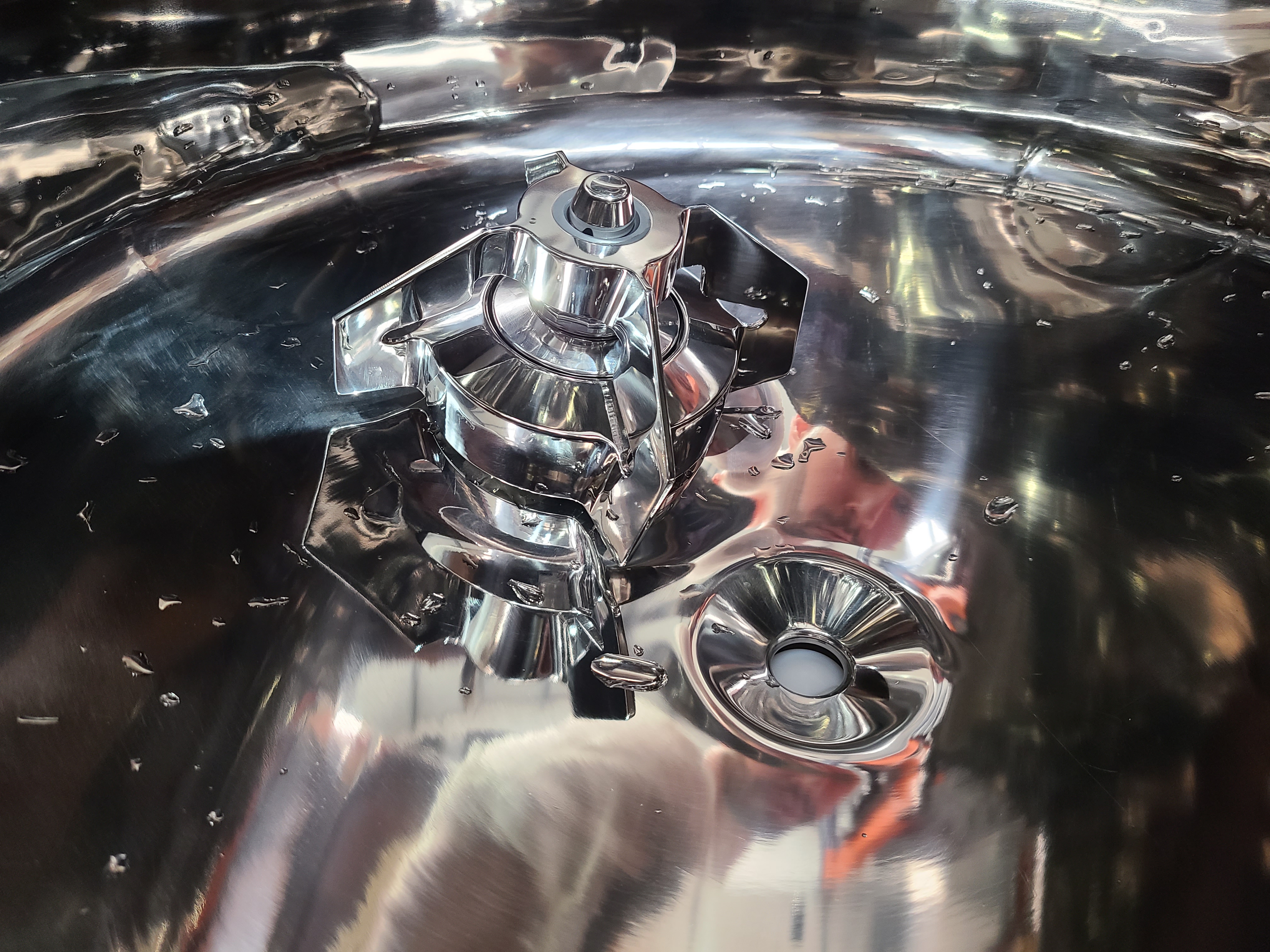 Stainless steel bioprocess vessel detail